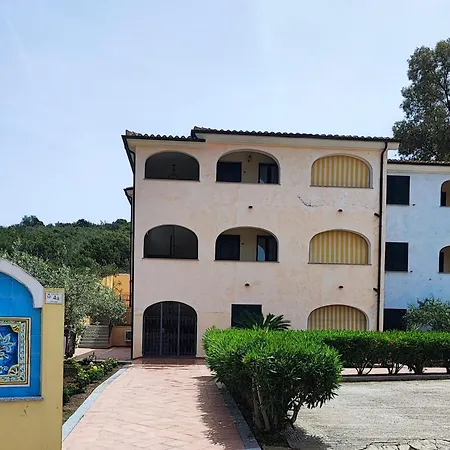 Residence Cala Liberotto Lägenhetshotell Cala Liberotto