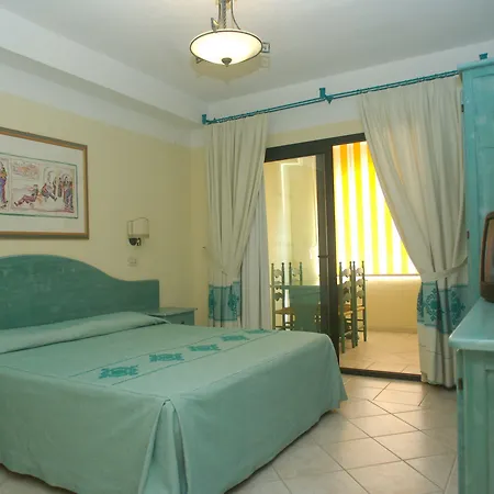 Residence Cala Liberotto Apart Otel