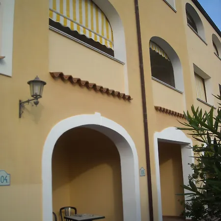 Residence Cala Liberotto 3*