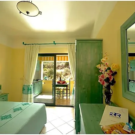 Residence Cala Liberotto 3*