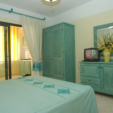 Residence Cala Liberotto 3*