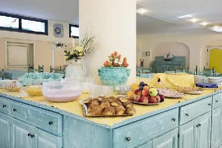 Residence Cala Liberotto Apart Otel 3*