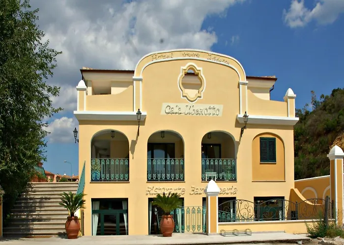 Residence Cala Liberotto Apart Otel