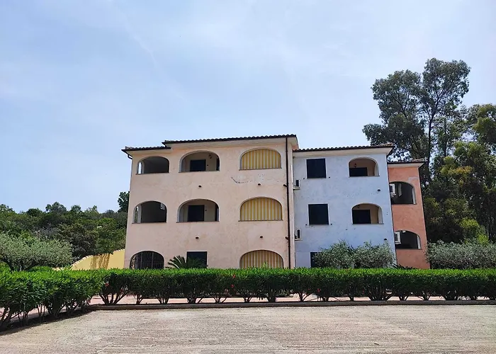 Residence Cala Liberotto Apart Otel